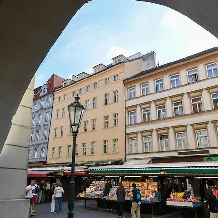 Apartment Havelska *